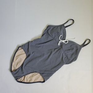 🐘Style&Co One piece Swimsuit size 8